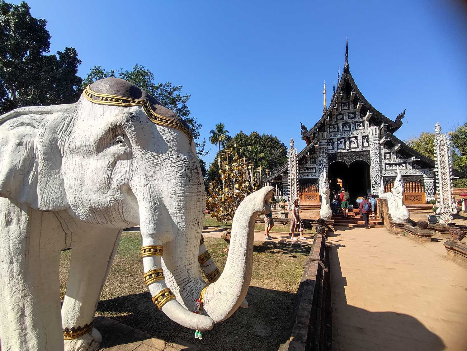 départ pour Chiang Maï