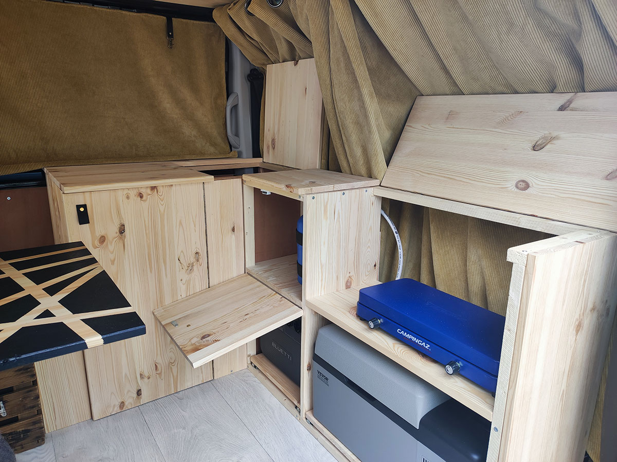 IMG_20250628_184954 aménagement Van, meubles de cuisine