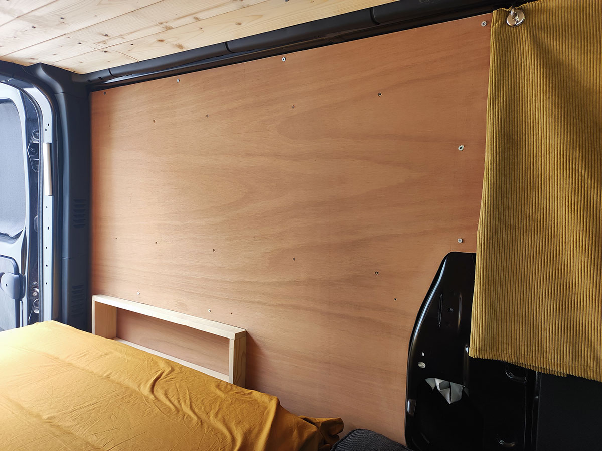 aménagement Van - niche dans paroies latérales aménagement Van - niche dans paroies latérales